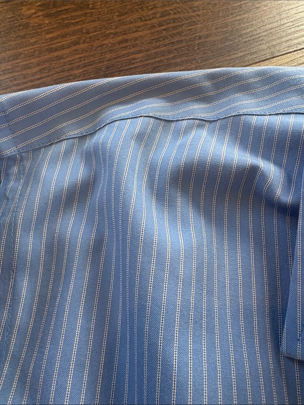 Perfect Oversized Button-Down
Croft & Barrow Blue Striped - Picture 4 of 7